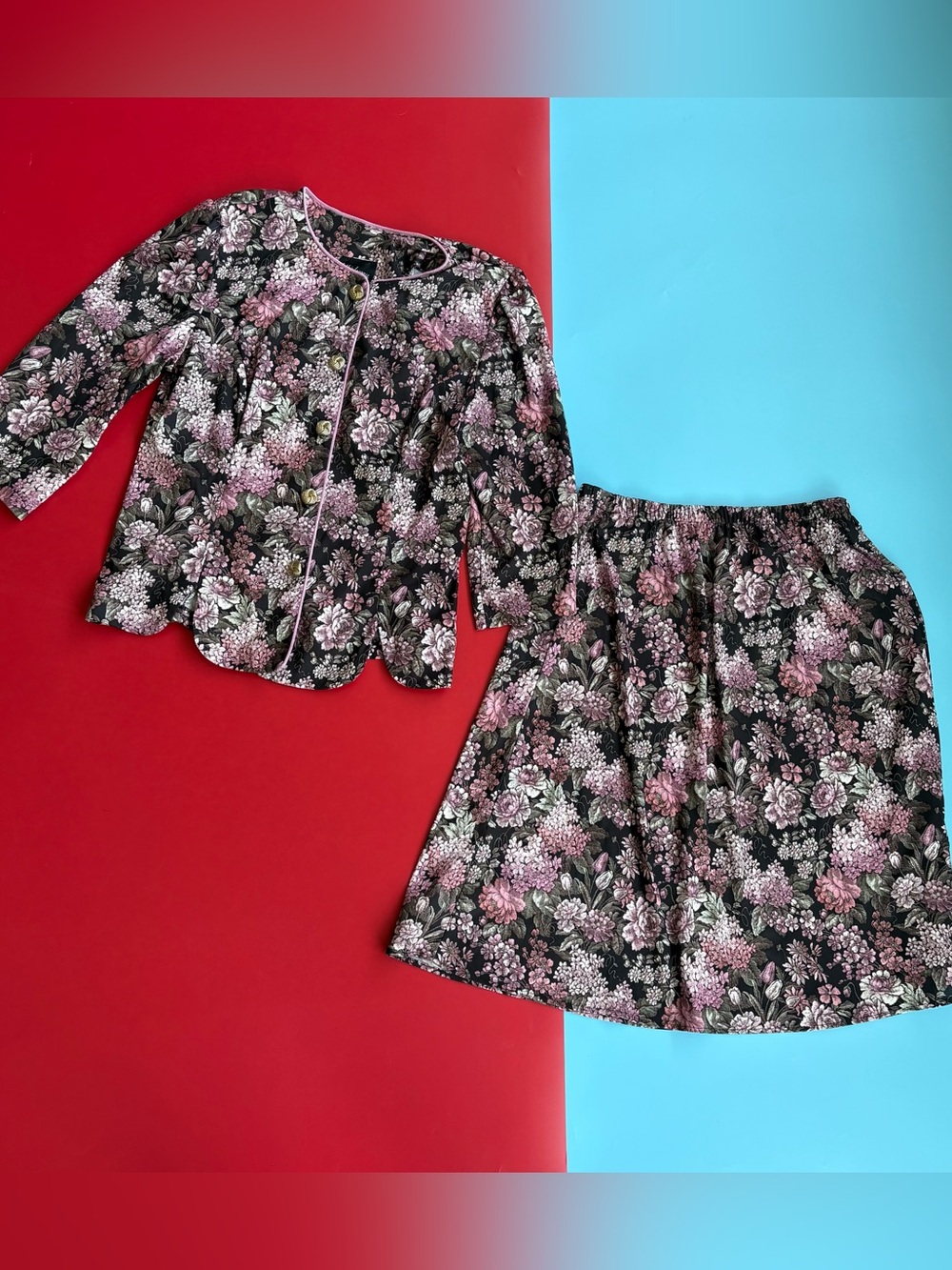 Vintage Whirlaway Frocks Floral Skirt Suit 2 Piece Gold Knot Buttons Pink Black